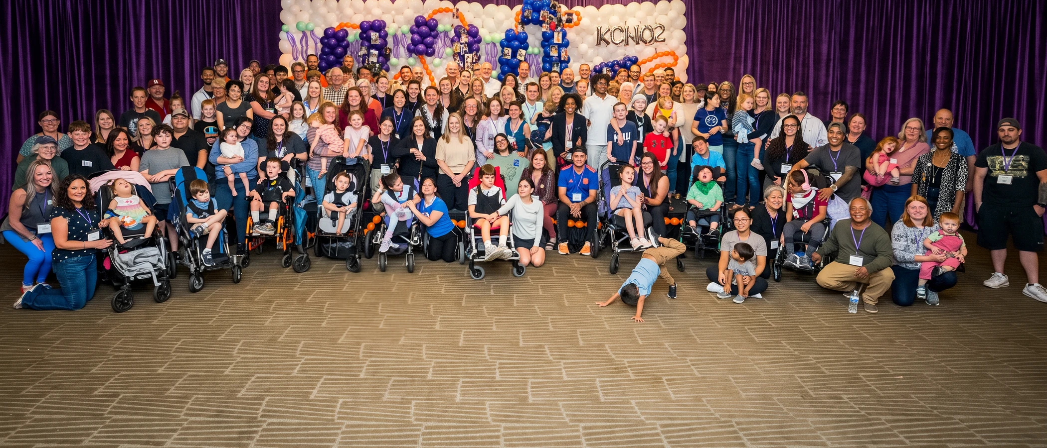 KCNQ2 families and community members gathered together for a group photo